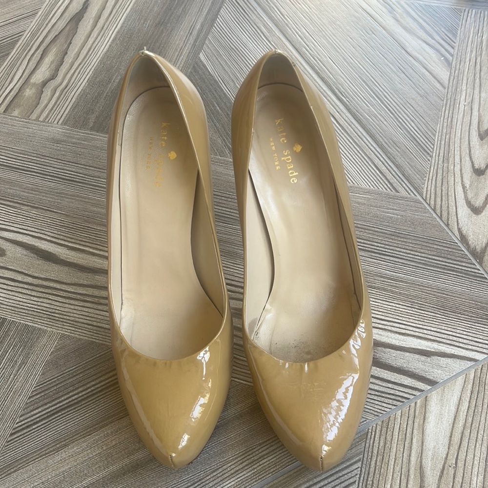 KATE SPADE NUDE PUMPS
